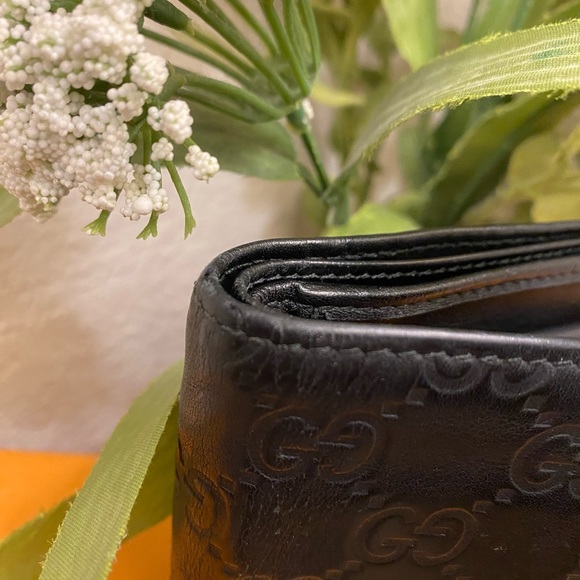 Gucci leather bifold - Picture 3 of 12